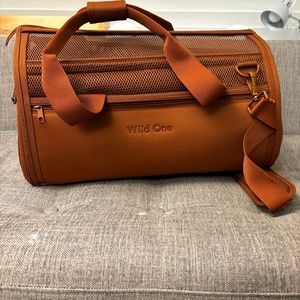 Wild One Pet Carrier Limited Addition Cocoa
